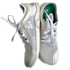 Vivobarefoot Primus Lite II Off-white Womens Size 7 (EU 37)